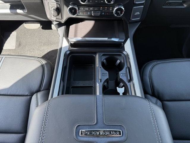 2027 Ford Super Duty F-250 SRW Platinum