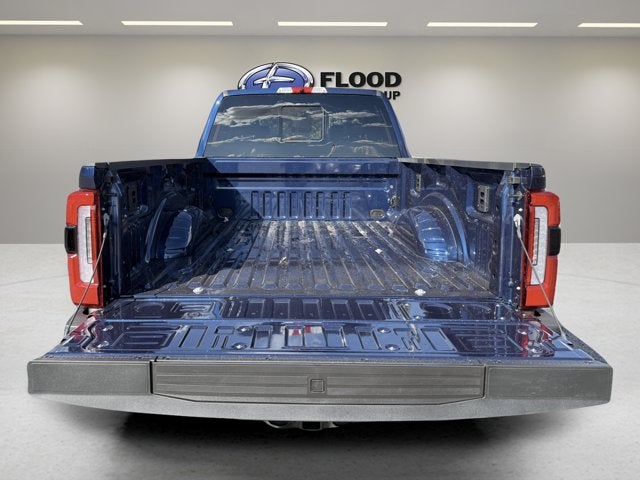 2027 Ford Super Duty F-250 SRW Platinum