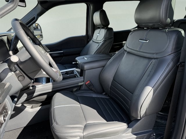 2027 Ford Super Duty F-250 SRW Platinum