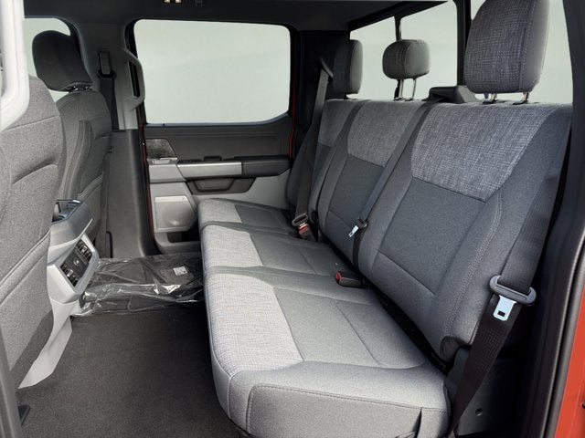 2027 Ford Super Duty F-250 SRW XLT