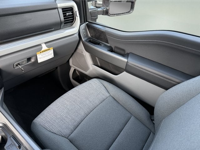 2027 Ford Super Duty F-250 SRW XLT