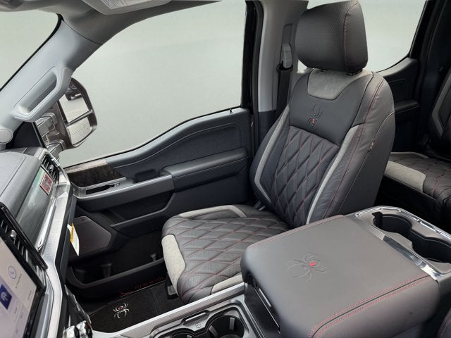 2026 Ford Super Duty F-250 SRW Black Widow