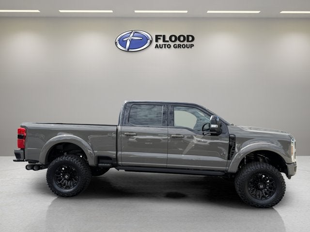 2026 Ford Super Duty F-250 SRW Black Widow