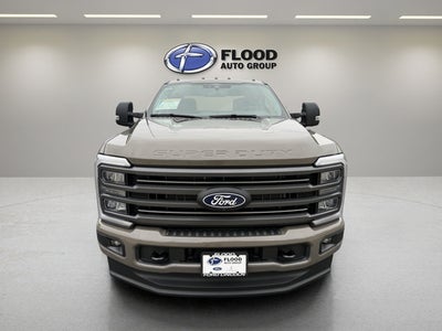 2027 Ford Super Duty F-250 SRW XLT