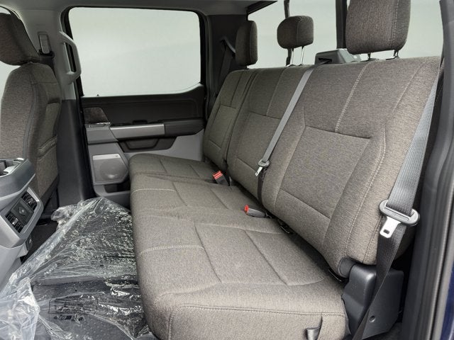 2027 Ford Super Duty F-250 SRW XLT
