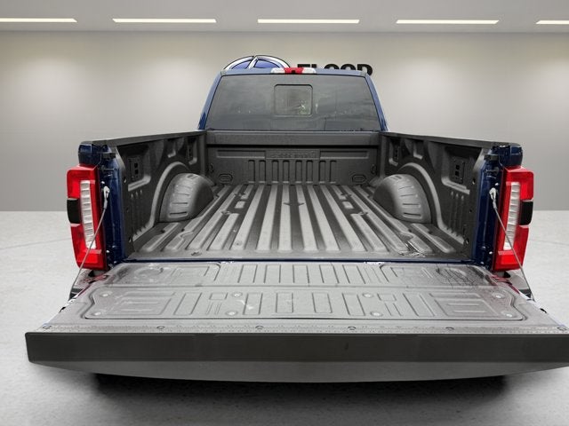 2027 Ford Super Duty F-250 SRW XLT