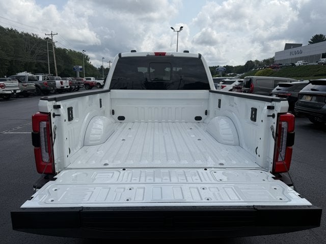 2026 Ford Super Duty F-250 SRW Platinum
