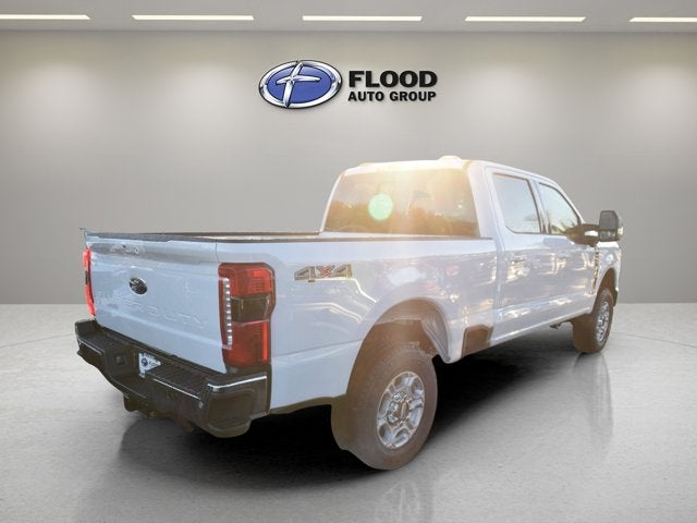 2026 Ford Super Duty F-350 SRW XLT