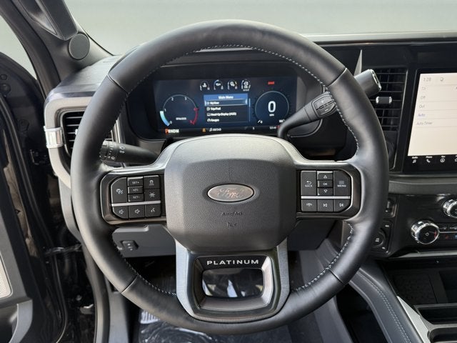 2027 Ford Super Duty F-350 SRW Platinum