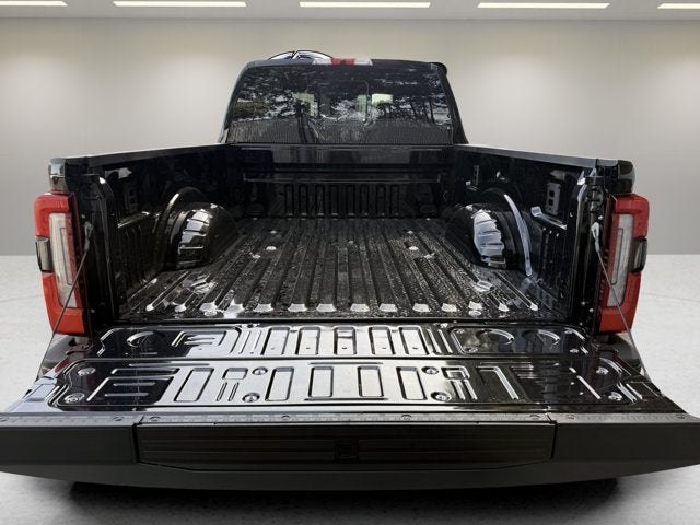 2027 Ford Super Duty F-350 SRW Platinum
