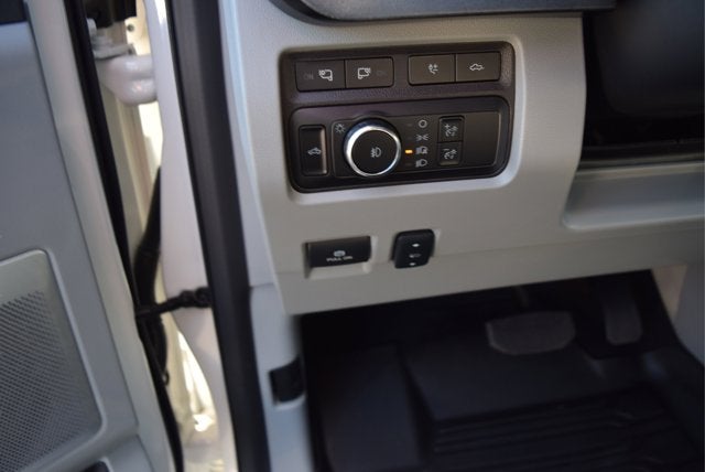 2024 Ford Super Duty F-350 SRW Platinum