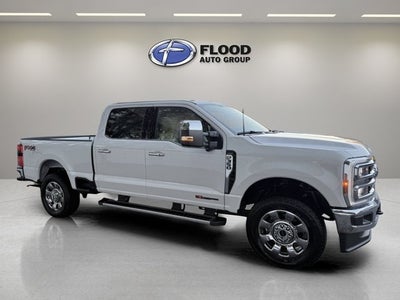 2027 Ford Super Duty F-350 SRW Lariat