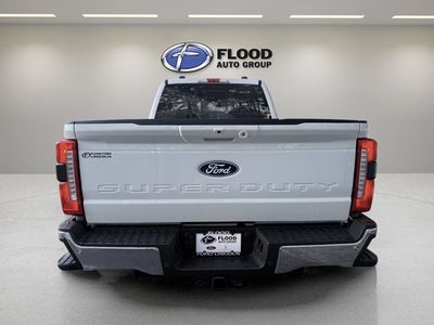 2027 Ford Super Duty F-350 SRW Lariat