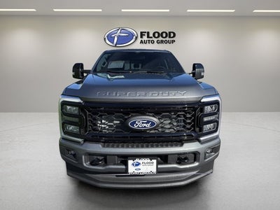 2027 Ford Super Duty F-350 SRW Lariat