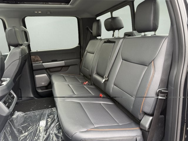 2027 Ford Super Duty F-350 SRW Lariat