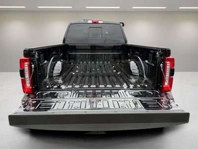 2027 Ford Super Duty F-350 SRW Lariat