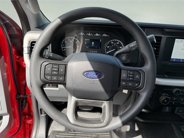 2027 Ford Super Duty F-350 SRW Lariat