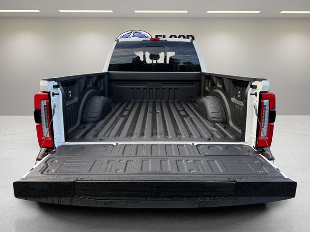 2027 Ford Super Duty F-350 SRW Platinum