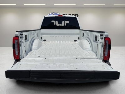 2026 Ford Super Duty F-350 SRW Platinum