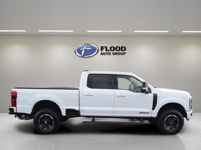 2025 Ford Super Duty F-350 SRW LARIAT