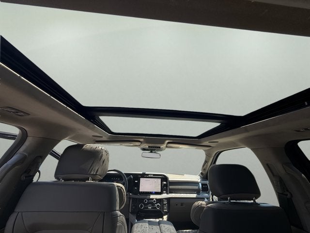 2026 Ford Super Duty F-350 SRW Platinum