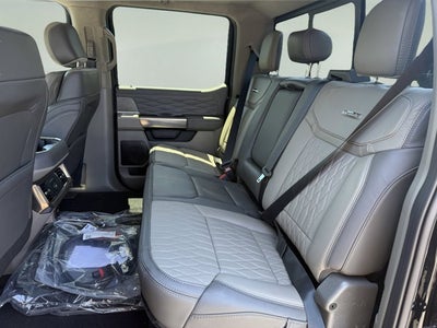 2026 Ford Super Duty F-350 SRW Platinum
