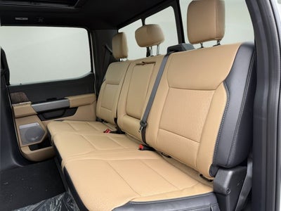 2027 Ford Super Duty F-350 SRW Lariat