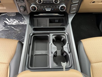 2027 Ford Super Duty F-350 SRW Lariat