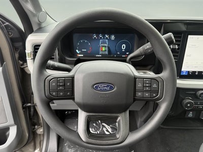2027 Ford Super Duty F-350 SRW XLT
