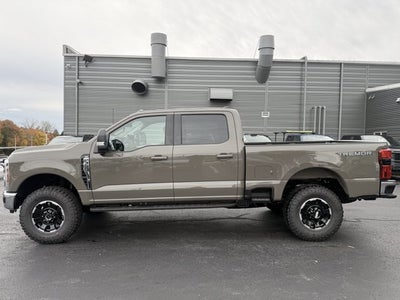 2027 Ford Super Duty F-350 SRW XLT