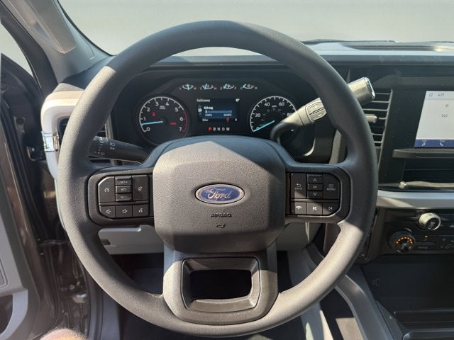2026 Ford Super Duty F-350 SRW XLT
