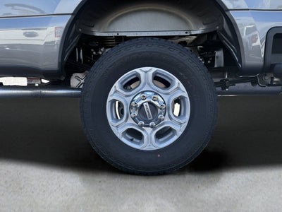 2026 Ford Super Duty F-350 SRW XLT