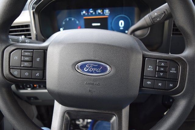 2026 Ford Super Duty F-350 SRW XLT