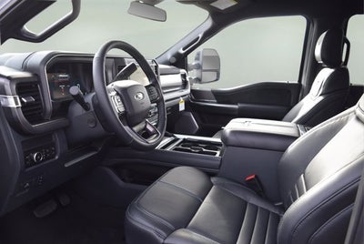 2026 Ford Super Duty F-350 SRW Platinum