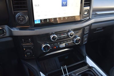 2026 Ford Super Duty F-350 SRW Platinum