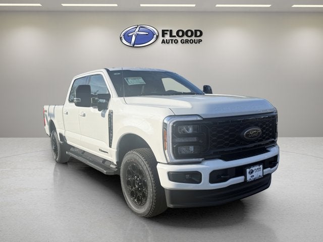 2026 Ford Super Duty F-350 SRW LARIAT