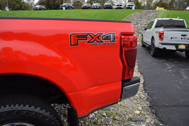 2021 Ford Super Duty F-350 SRW Lariat