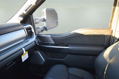 2026 Ford Super Duty F-350 SRW Platinum