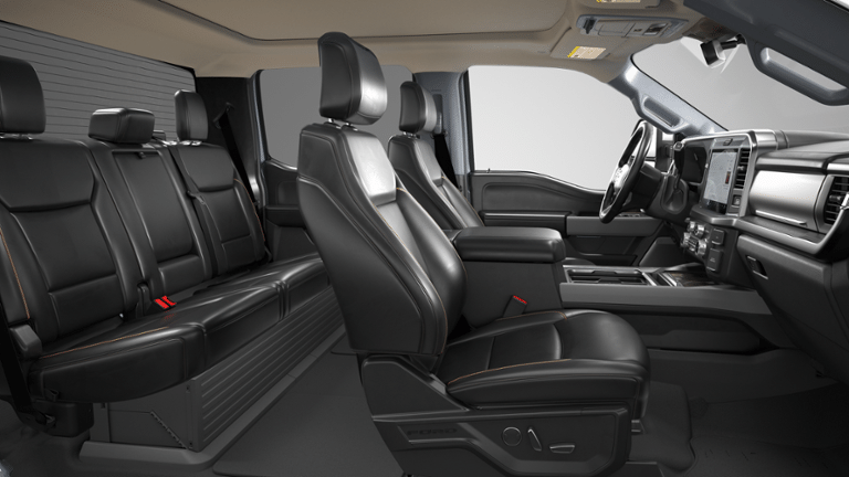 2026 Ford Super Duty F-350 SRW LARIAT