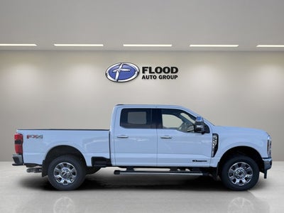 2026 Ford Super Duty F-350 SRW LARIAT
