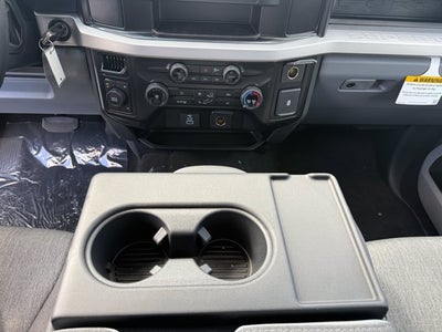 2026 Ford Super Duty F-350 DRW XLT