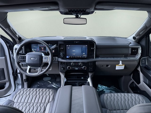 2027 Ford Super Duty F-450 DRW Platinum DRW