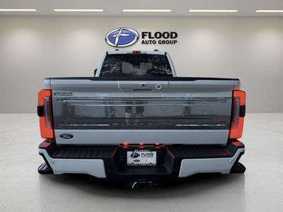 2027 Ford Super Duty F-450 DRW Platinum DRW