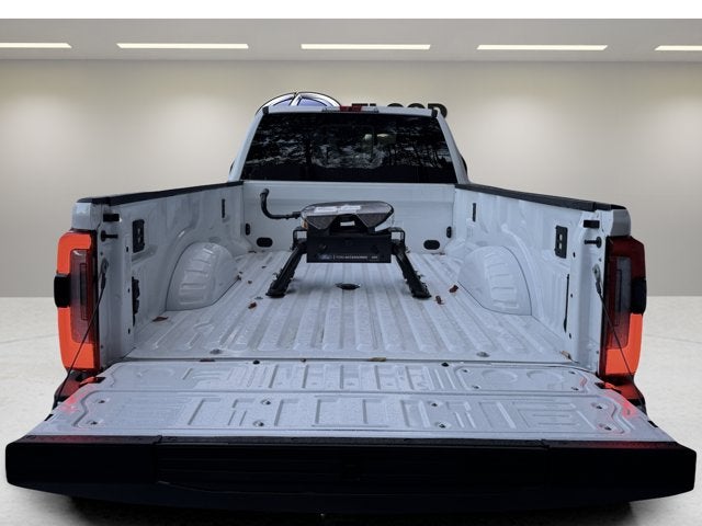 2027 Ford Super Duty F-450 DRW Platinum DRW