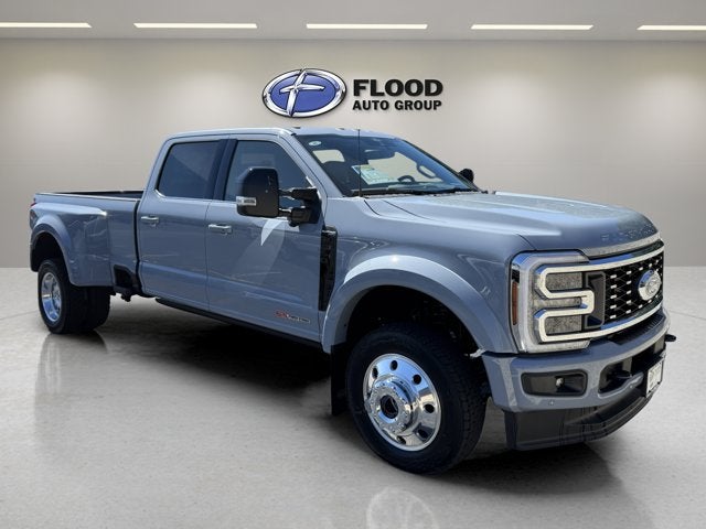 2027 Ford Super Duty F-450 DRW Platinum DRW