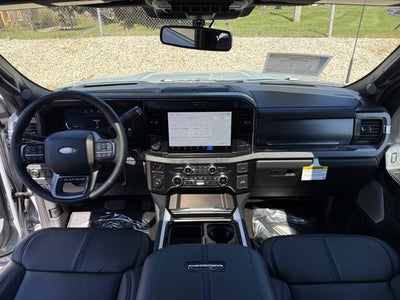 2027 Ford Super Duty F-450 DRW Platinum DRW