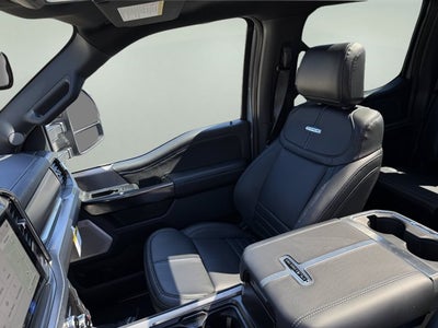 2027 Ford Super Duty F-450 DRW Platinum DRW