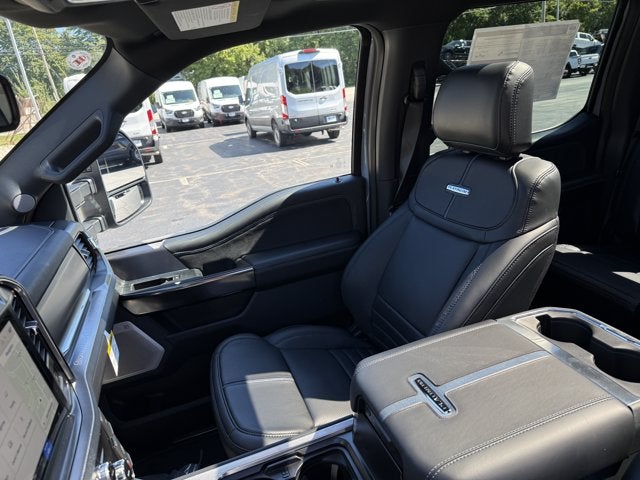 2027 Ford Super Duty F-450 DRW Platinum DRW