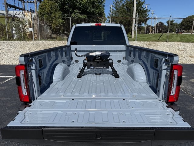 2027 Ford Super Duty F-450 DRW Platinum DRW