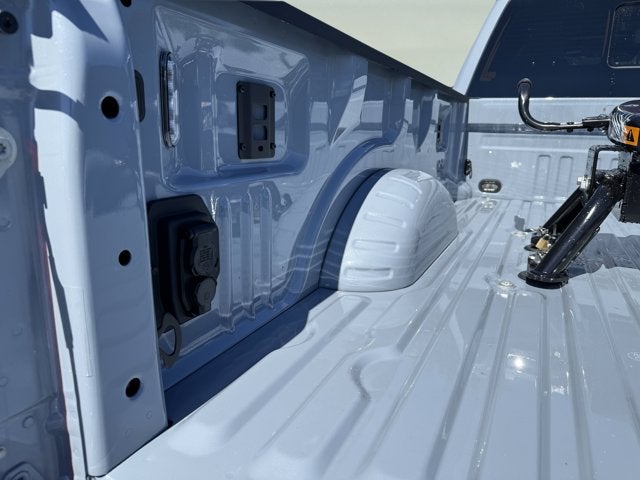 2027 Ford Super Duty F-450 DRW Platinum DRW